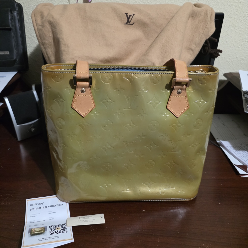 Louis Vuitton Houston Tote Baby Blue Leather Monogram Vernis With Dust Bag